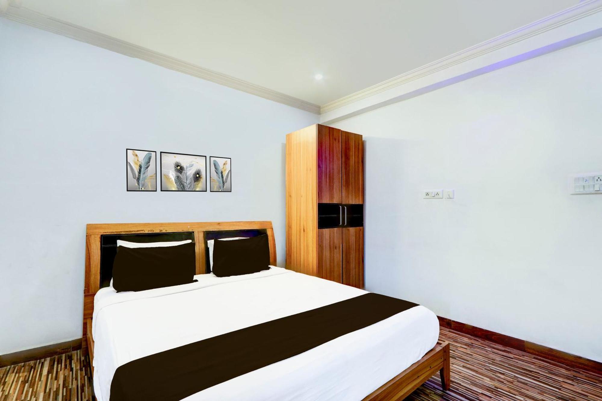 Madhapur Hotel O Vg Grand מראה חיצוני תמונה